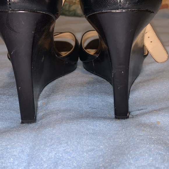 Nine West Medano Wedge Sandals - Black - Picture 9 of 9